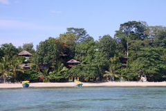 Das Tauchresort auf Bunaken, direkt am Strand