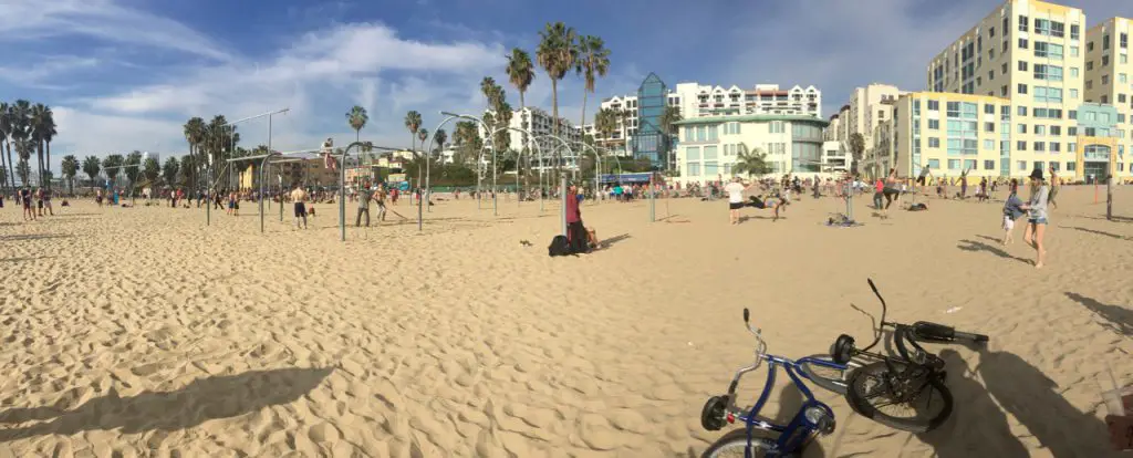 Das Leben am Wochenende und bei schönem Wetter in L.A. spielt sich definitiv am Strand ab.