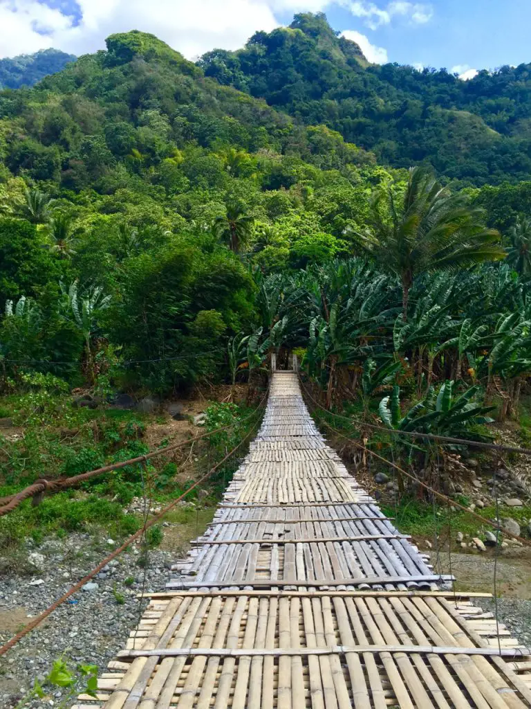 Bambusbrücke bei Ende in Flores
