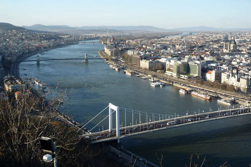 Panoramablick-auf-Budapest