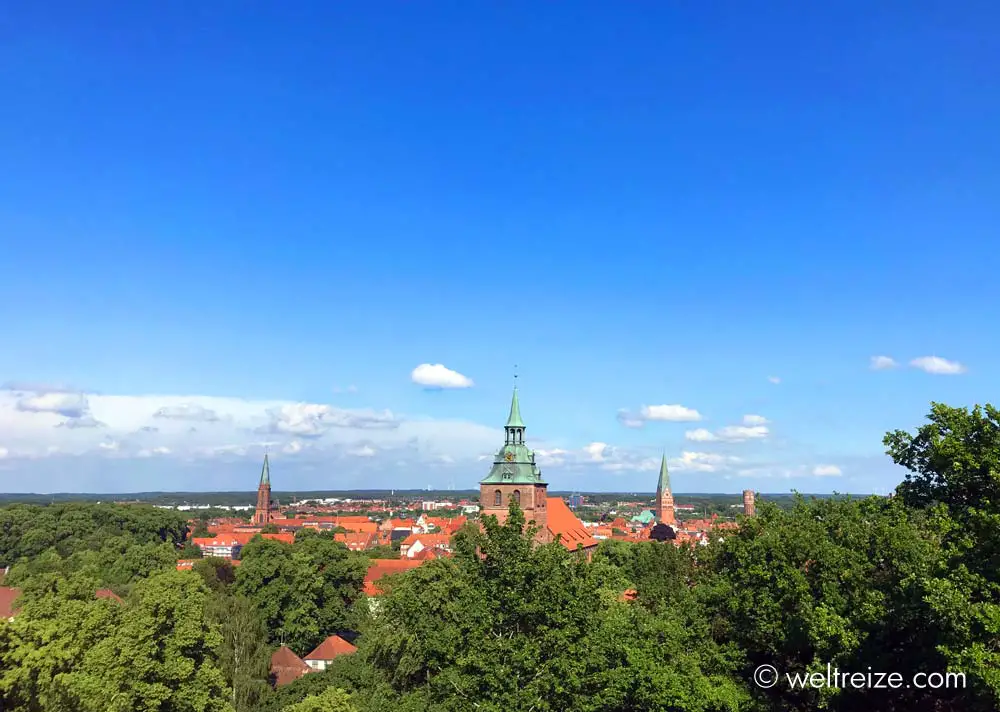 Blick vom Kalkberg auf die Altstadt Lueneburgs