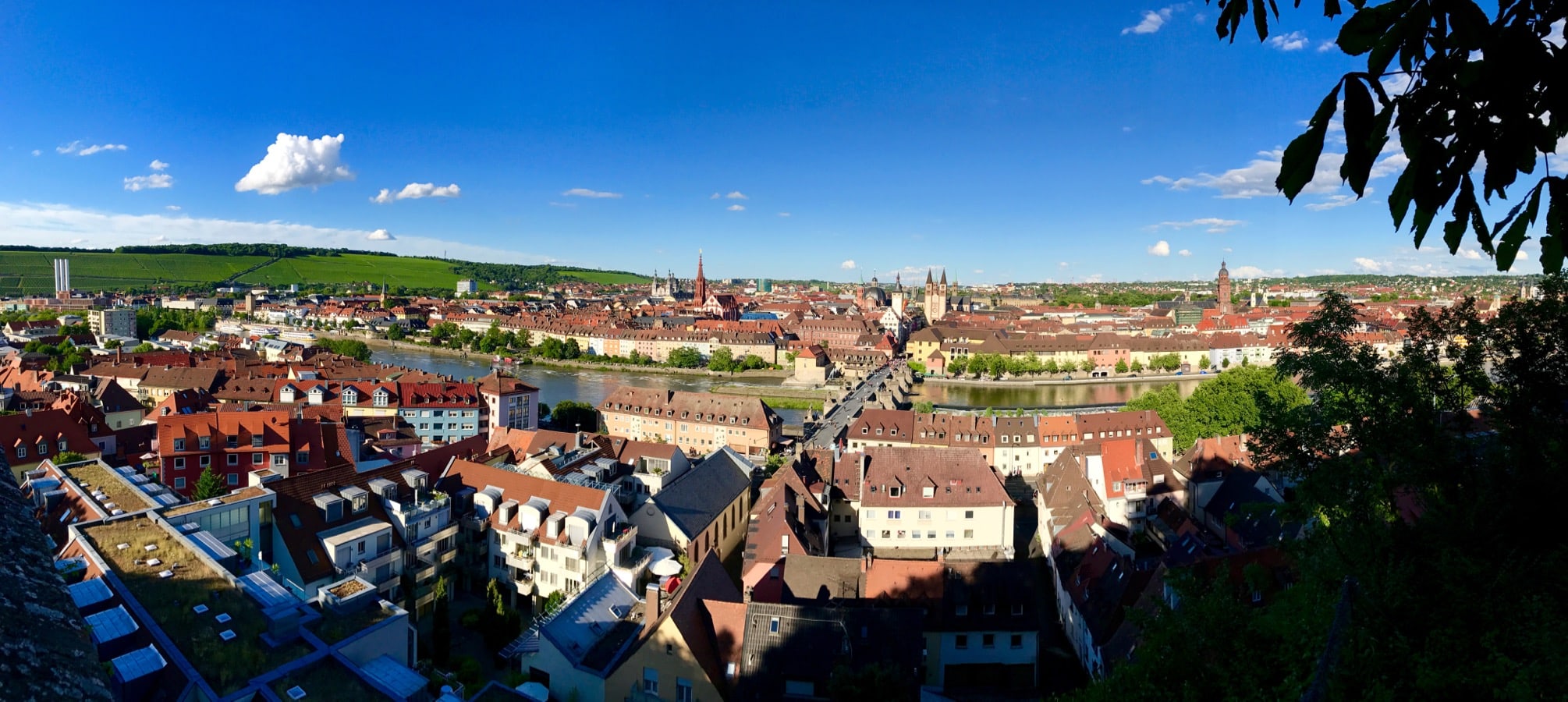 Blick auf Würzburg von der Festung Marienberg aus