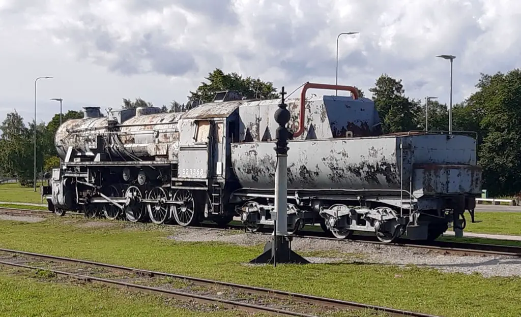 Alte Lok beim Eisenbahnmuseum Haapsalu
