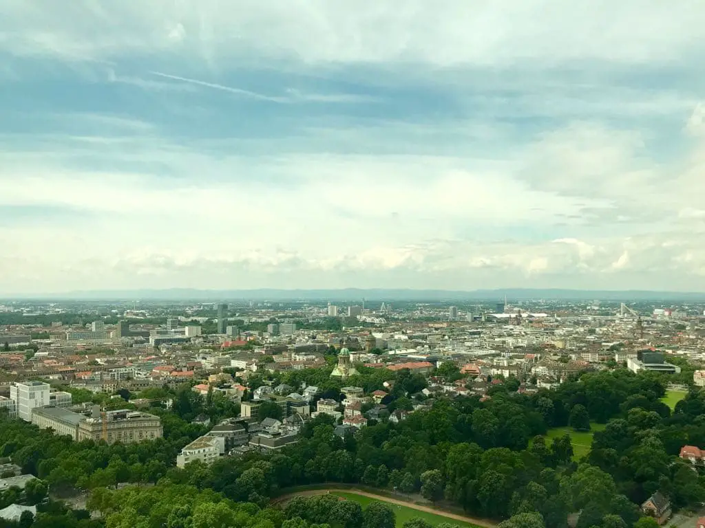 Blick auf Mannheim vom Fernmeldeturm