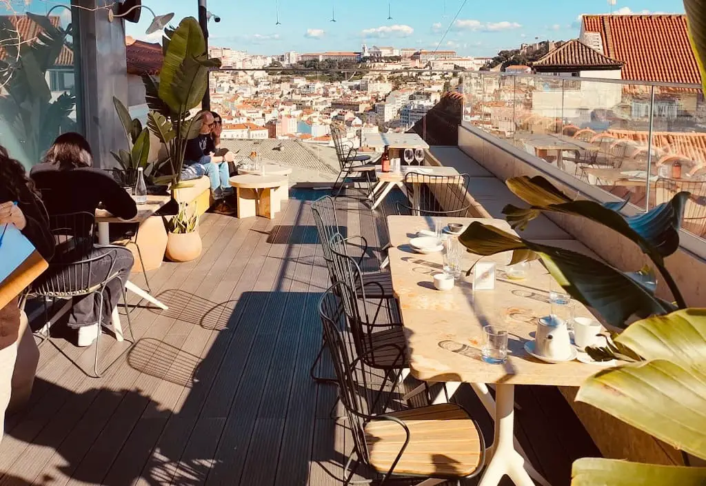 Rooftop Bar Lumi Lissabon